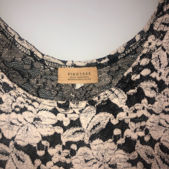 Piko 1988 Lace Tank - Picture 2 of 4